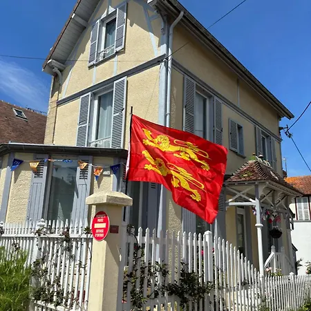 Holiday home Alcyon Lion-sur-Mer